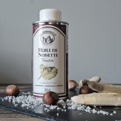 Filet d'huile de noisette sur des asperges de Loire - Idée recette gourmande