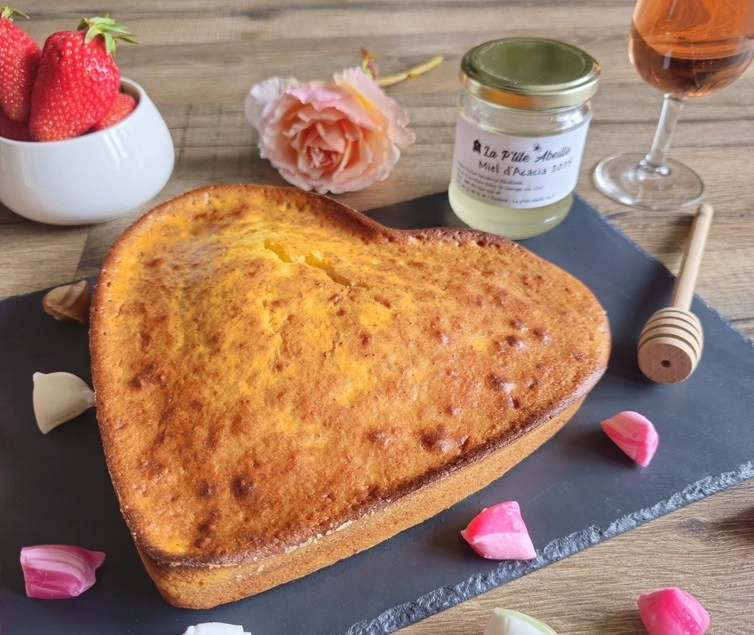 Recette : Gâteau Moelleux au Miel d'Acacia du Val de Loire